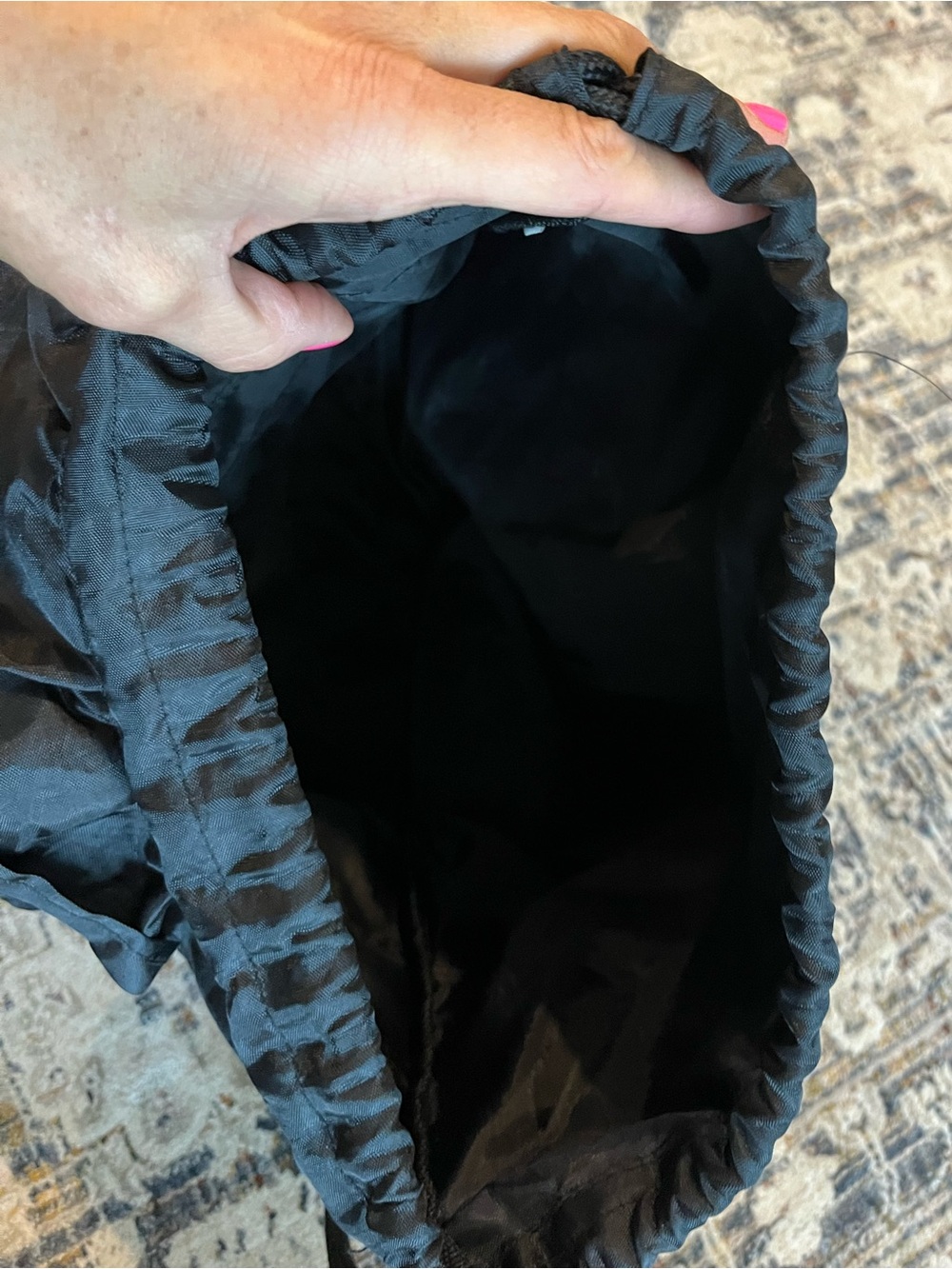 thirty-one Y2K Black Ruffle Drawstring Backpack - Picture 7 of 7